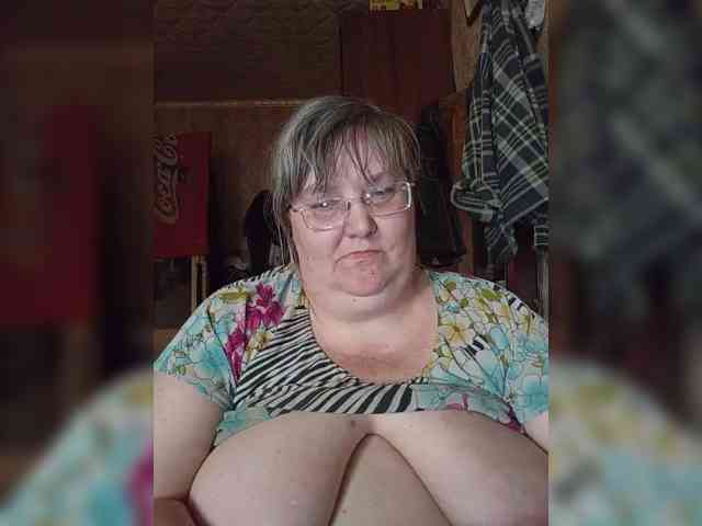 Olga47 webcam