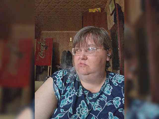 Olga47 webcam