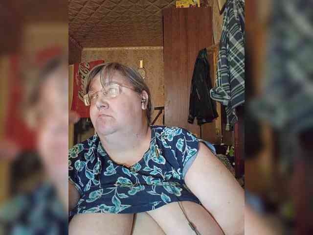 Olga47 webcam