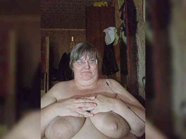 Olga47 webcam