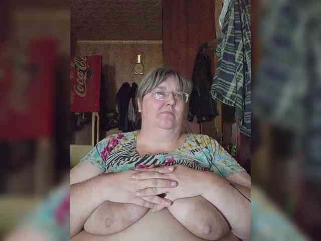 Olga47 webcam