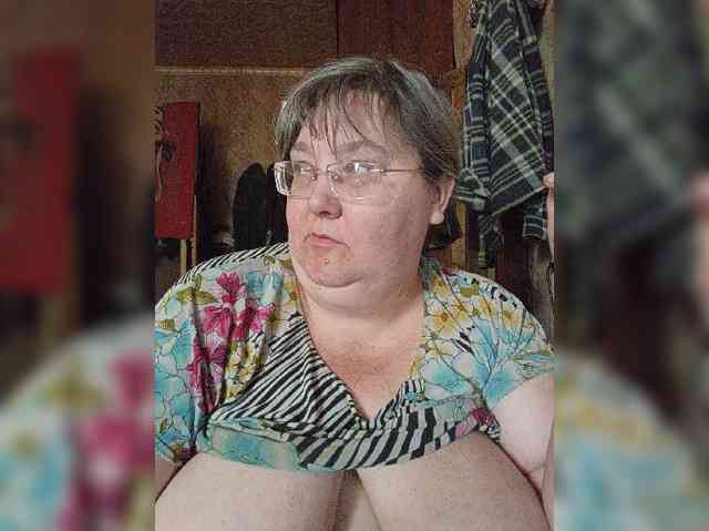 Olga47 webcam