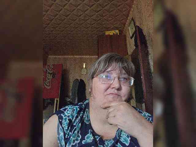 Olga47 webcam