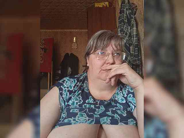 Olga47 webcam