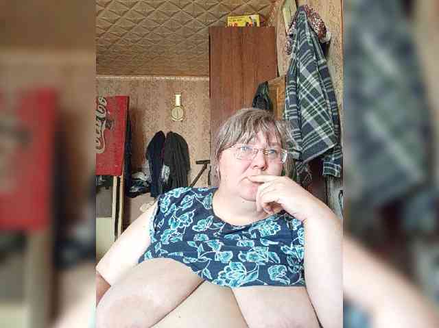Olga47 webcam