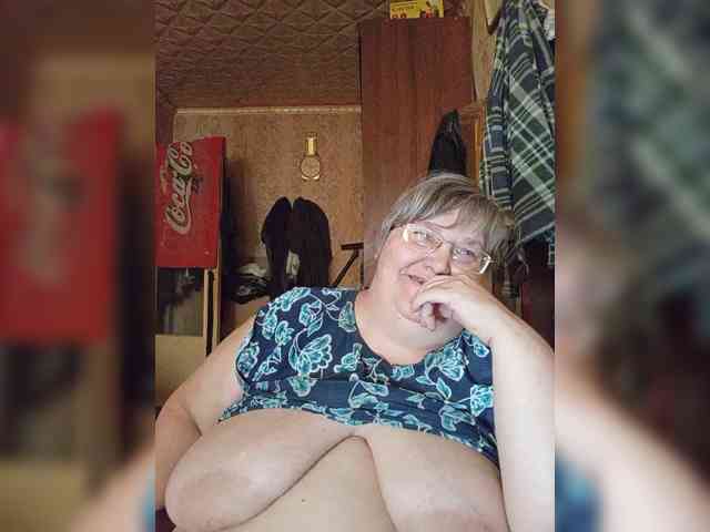 Olga47 webcam