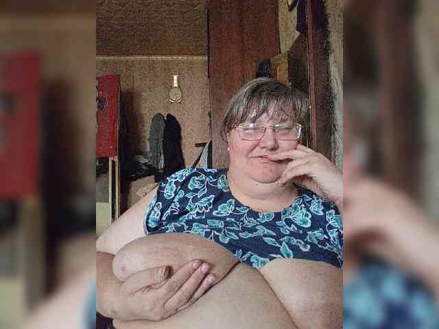 Olga47 webcam
