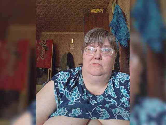 Olga47 webcam