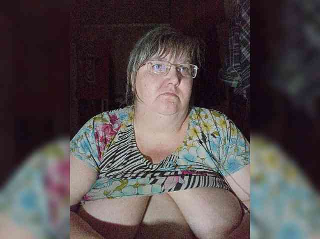 Olga47 webcam