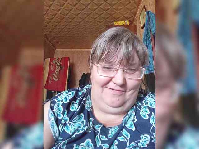 Olga47 webcam