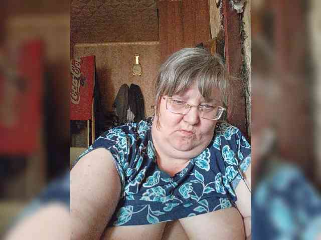 Olga47 webcam