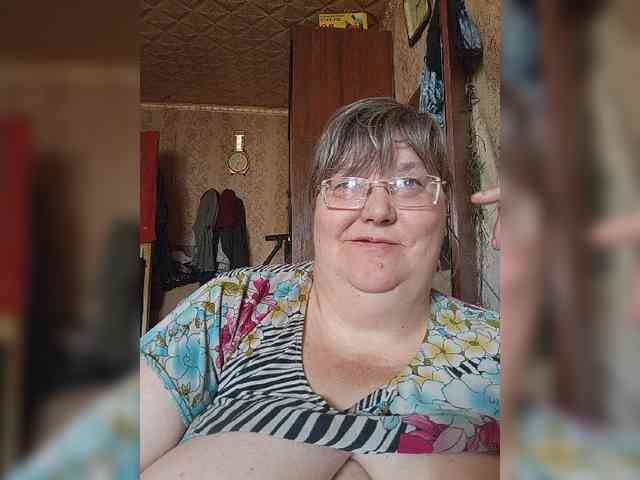 Olga47 webcam