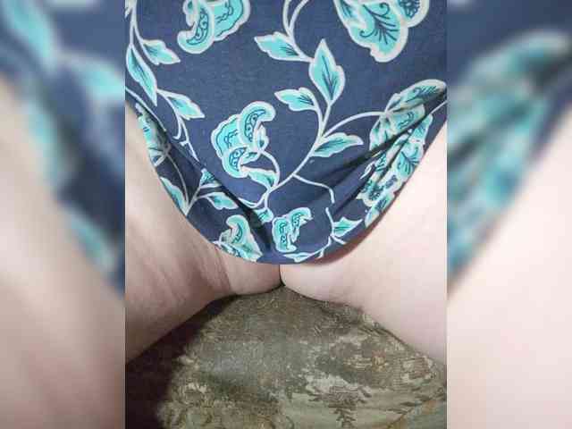 Olga47 webcam
