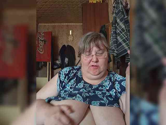 Olga47 webcam