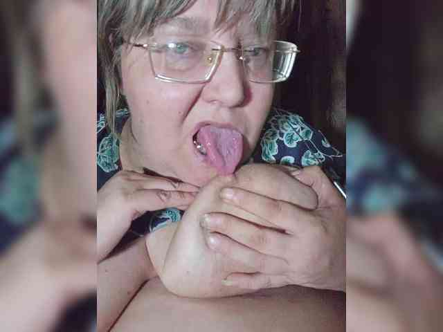 Olga47 webcam