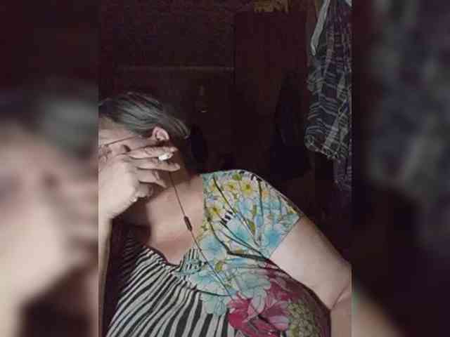 Olga47 webcam
