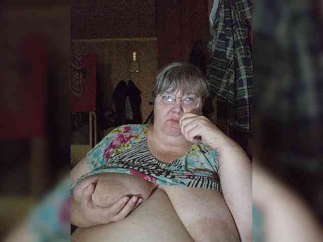 Olga47 webcam