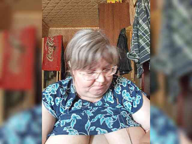 Olga47 webcam
