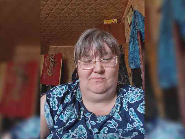 Olga47 webcam