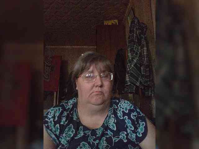 Olga47 webcam