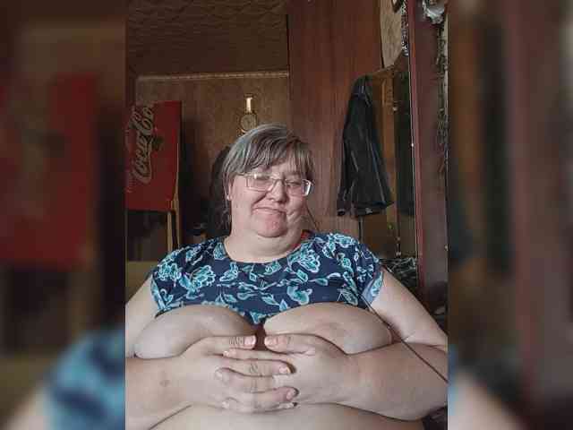 Olga47 webcam