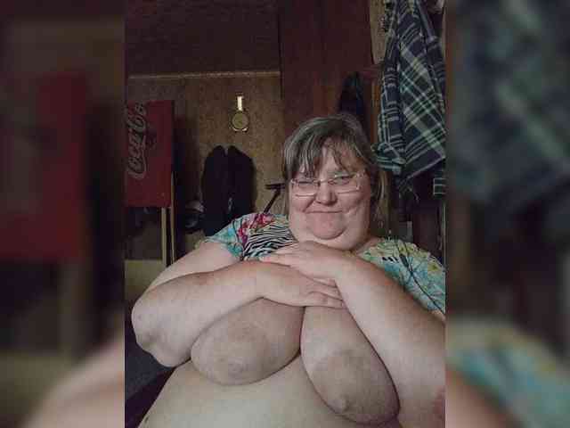 Olga47 webcam