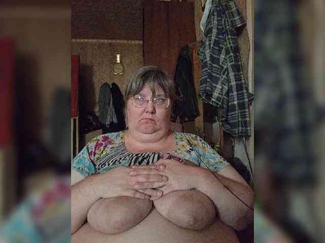 Olga47 webcam