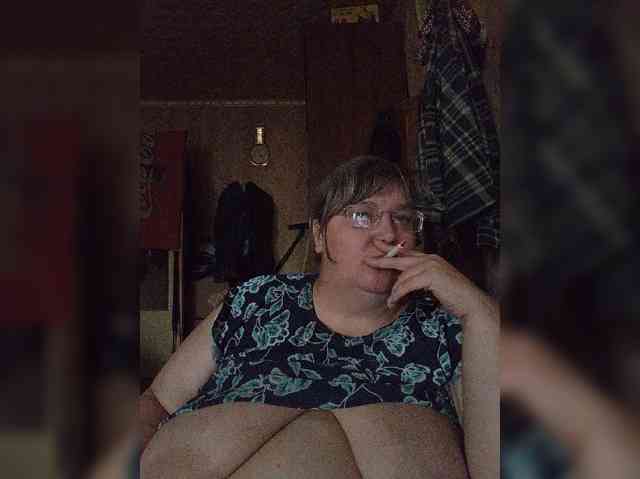 Olga47 webcam