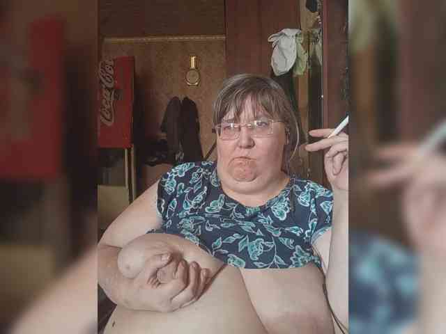 Olga47 webcam
