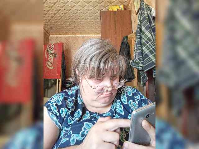 Olga47 webcam