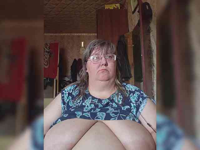 Olga47 webcam