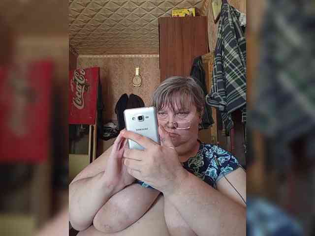 Olga47 webcam