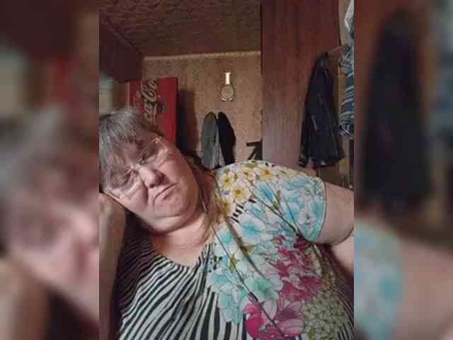 Olga47 webcam