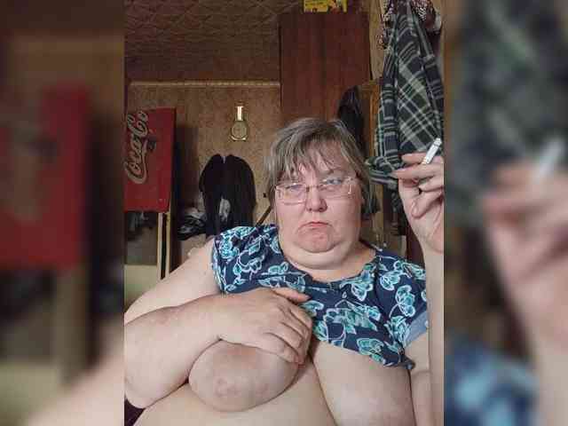 Olga47 webcam