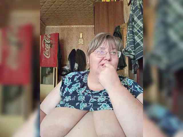 Olga47 webcam