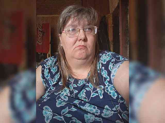 Olga47 webcam