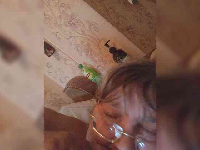 Olga47 webcam