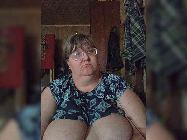Olga47 webcam