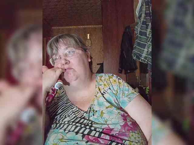 Olga47 webcam