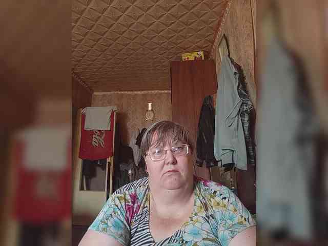 Olga47 webcam