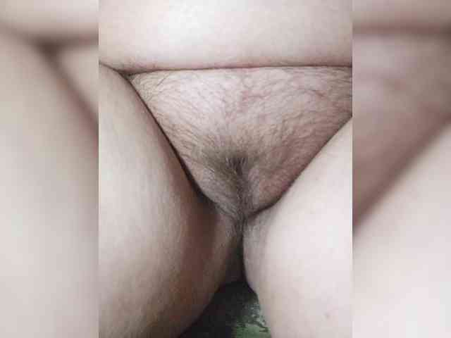 Olga47 webcam