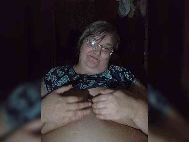 Olga47 webcam