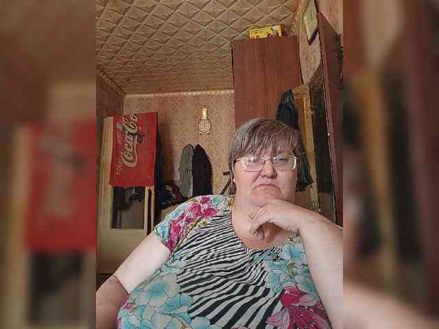 Olga47 webcam