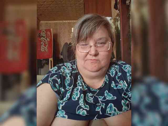 Olga47 webcam
