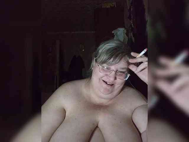 Olga47 webcam