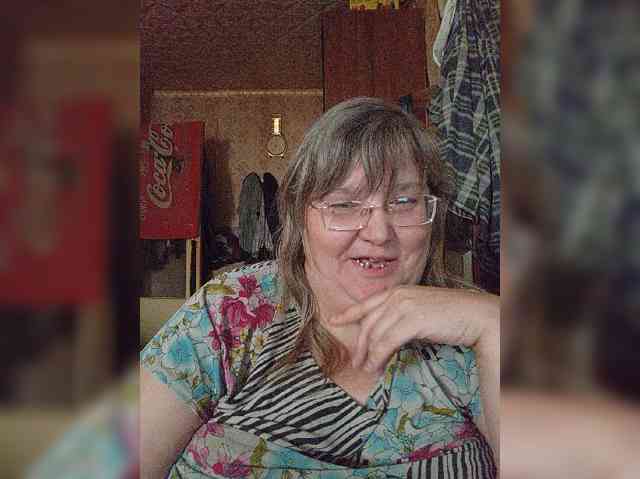 Olga47 webcam