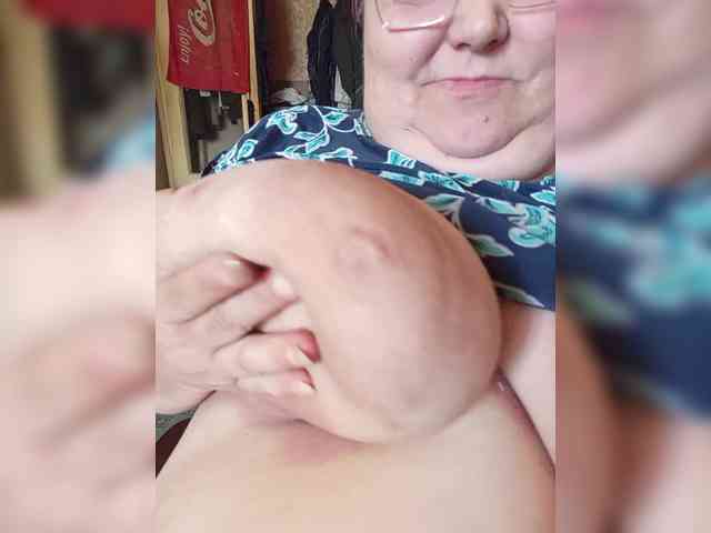 Olga47 webcam