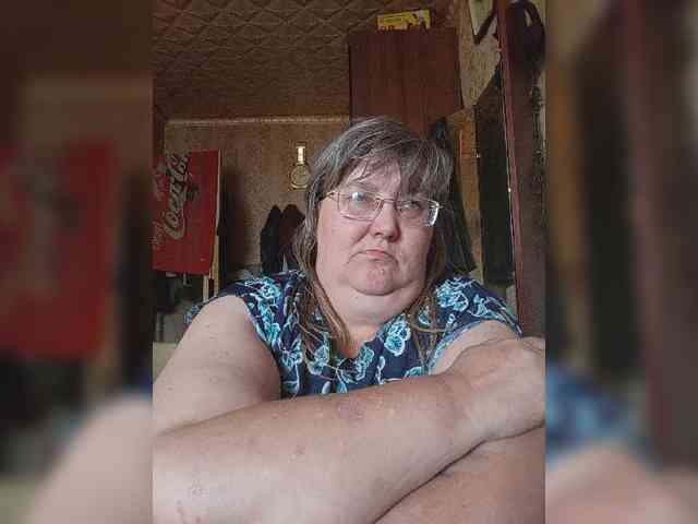 Olga47 webcam