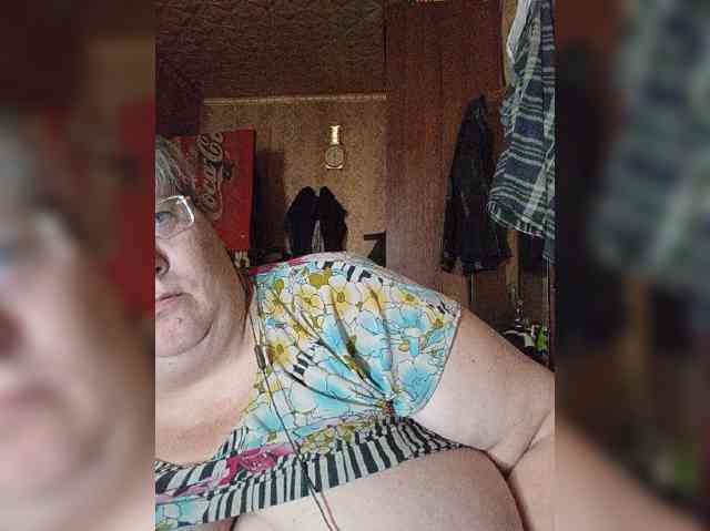 Olga47 webcam