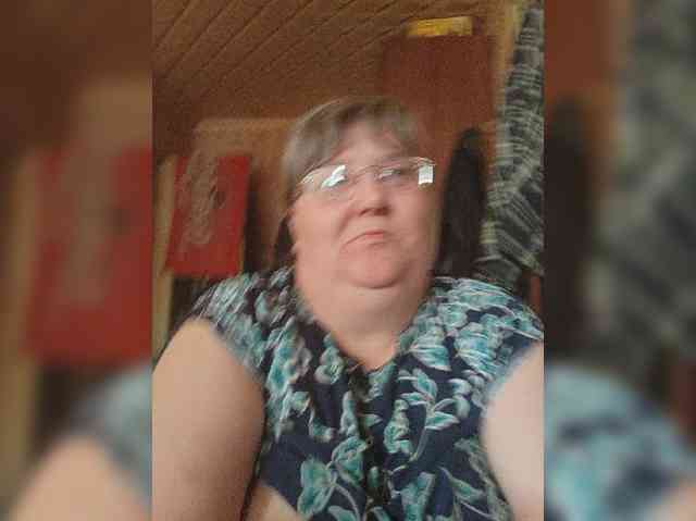 Olga47 webcam